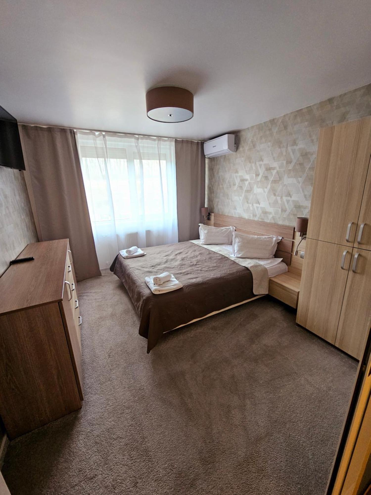 ביילה פליקס Cazare Apartamente Iris מראה חיצוני תמונה